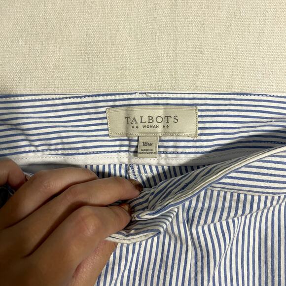 Talbots Slim Ankle Seersucker Pants with Buttons Blue & White - Size 18W - Picture 5 of 10